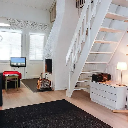 Holiday home Juusonpirtti A Levi